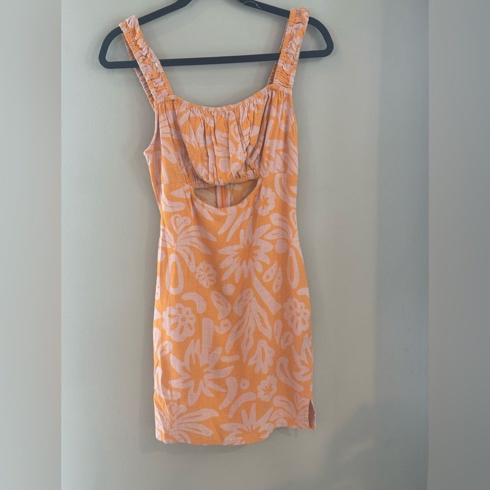 ASOS DESIGN Mini Sundress Size 2 New ruched bust cut‎ out detail tropical print - Picture 3 of 7